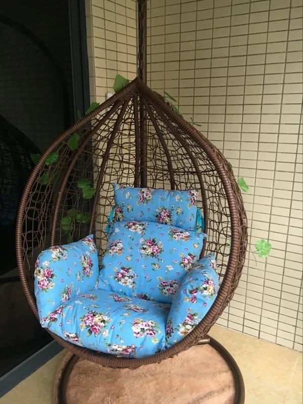 Best Selling Woven Wicker Rattan Egg Chair Hanging Basket Rattan Swing Chair includes Stand