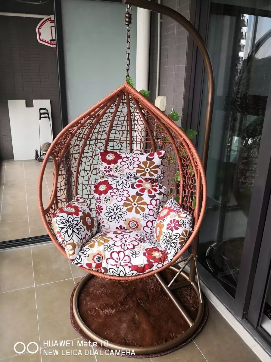 Best Selling Woven Wicker Rattan Egg Chair Hanging Basket Rattan Swing Chair includes Stand