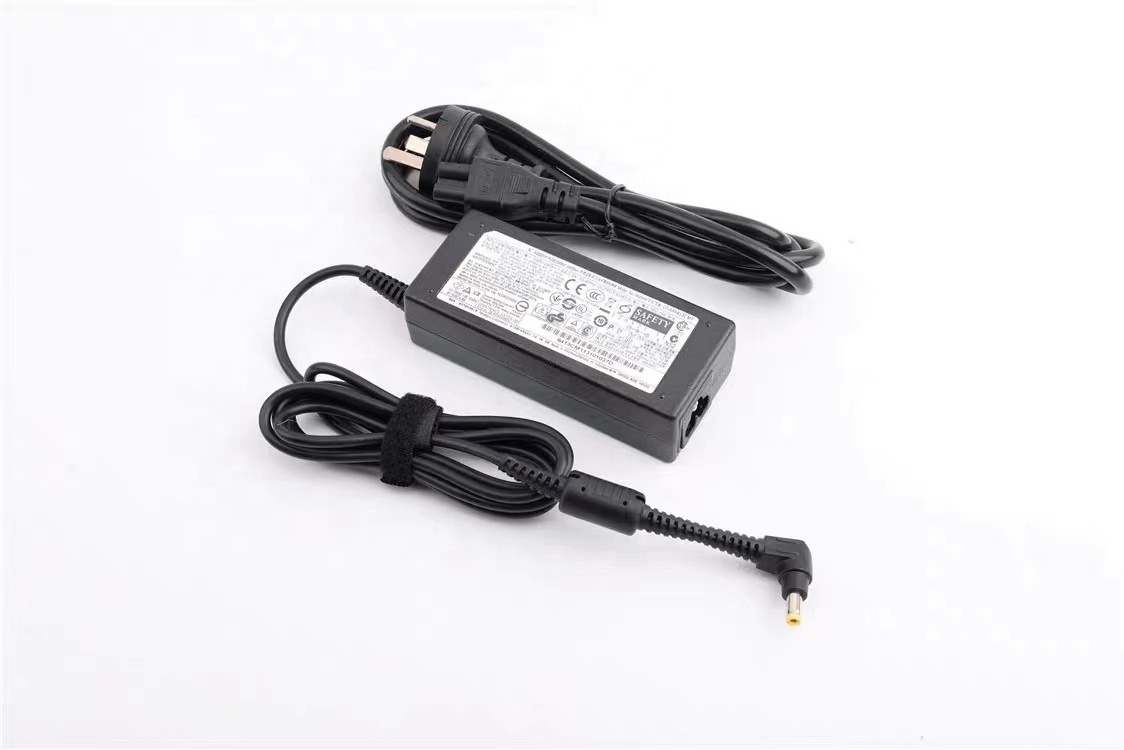 AC Power Adapter NEW  Genuine For Panasonic CF-AA6413C M3 or M5 AC Adapter Charger 16V 4.06A 65W 5.5*2.5mm Laptop