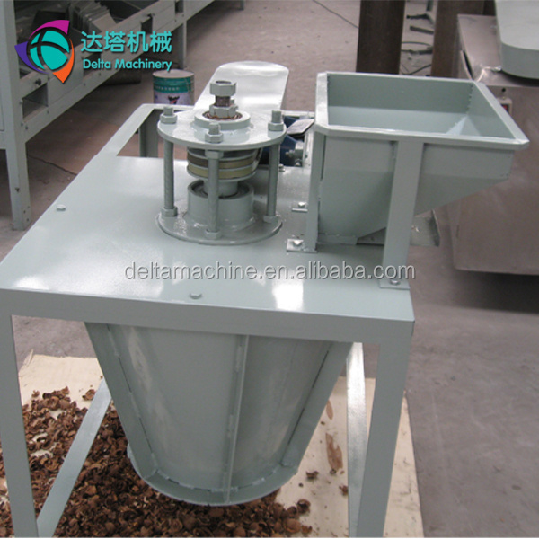 Pecan cracking machine / walnut cracker / butternut peeling equipment