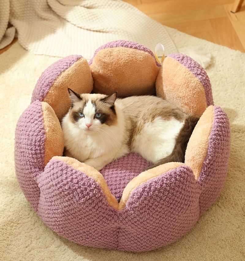 New Style Unique Soft Warm Sleep Nest Pet Bed Cactus Petal Paw Shape Nest Cat Dog House Bed