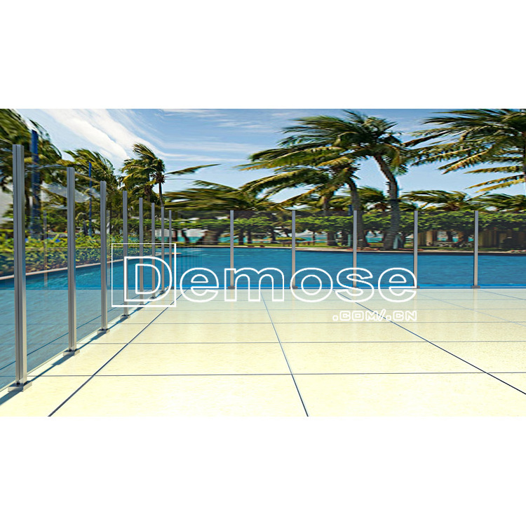 modern plexiglass swimming pool fence