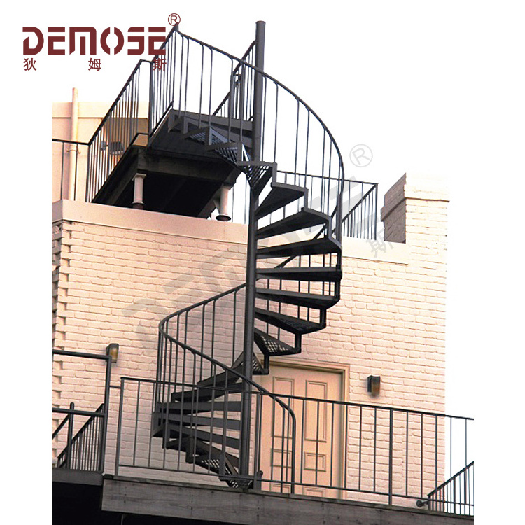 Hotel Outdoor Spiral Staircase Fire Escape Safety Stairs with checkered plate steps