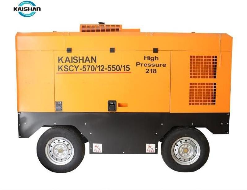 Four-wheels Kscy Series Portable Diesel Screw Air Compressor For Dth Mining Drill Rig  and  sand blast