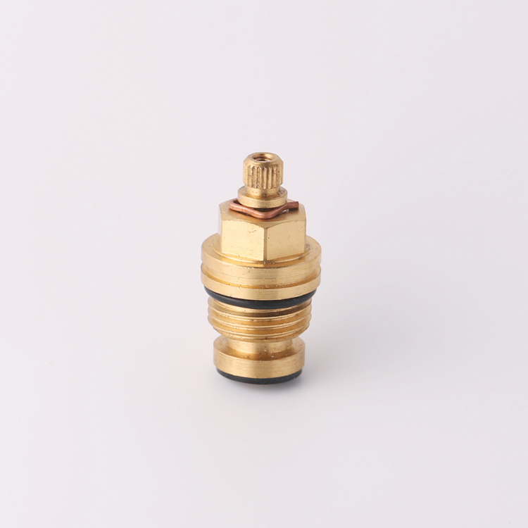 Quality Lever Brass Shower Filter Cartridge For Tap And Faucet DA1012