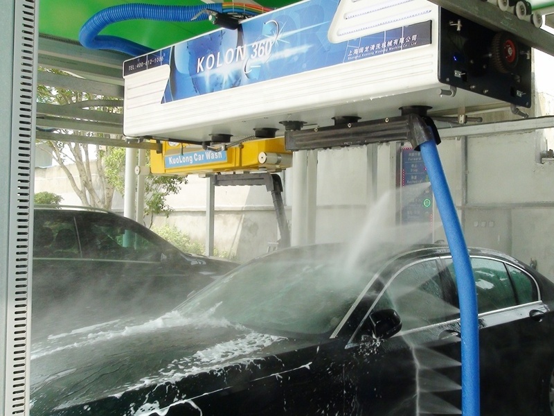 Brushless Automatic Car Wash Machine with 100 bar water spray LED Colorful Shampoo self service