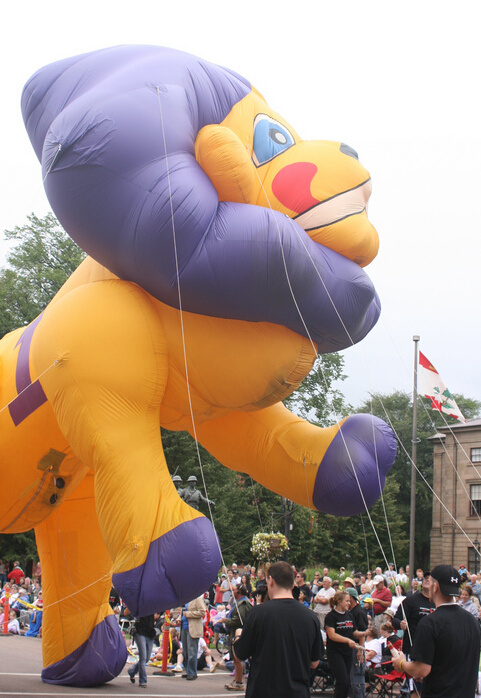 Custom helium lion balloon/giant inflatable flying Leo lion for outdoor parade