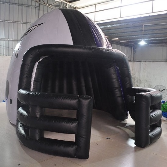 4.5m High Big Inflatable Player Football Helmet Tunnel For Sports Events