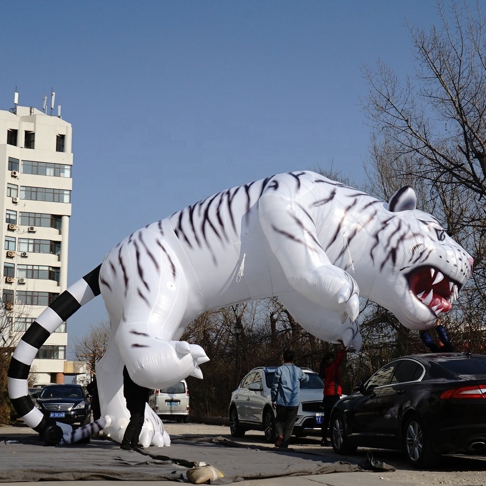 7M Long Custom Made Giant Inflatable Fierce White Tiger Animals For Zoo Advertising