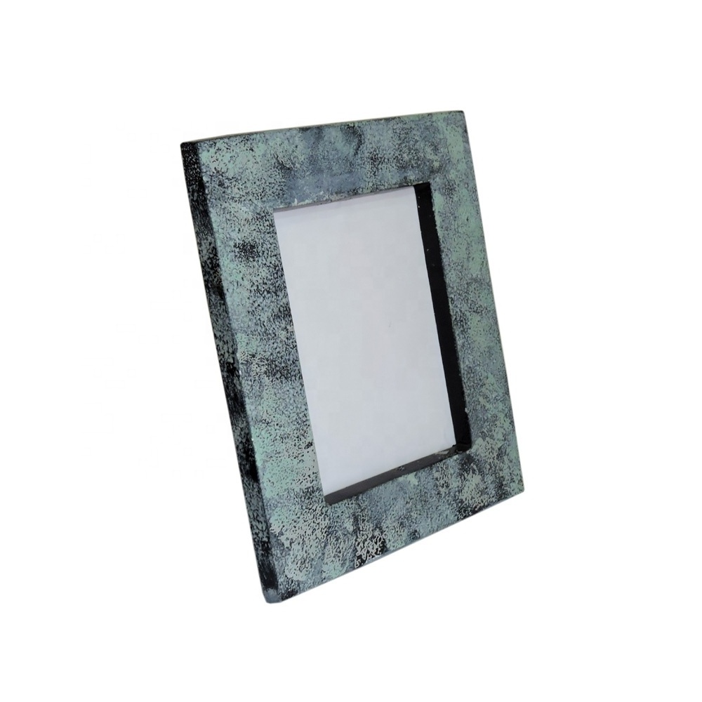 2022 Luxurious Customized Table Top Photo Frame and Picture Frame Home Decorative Metal Picture Frame