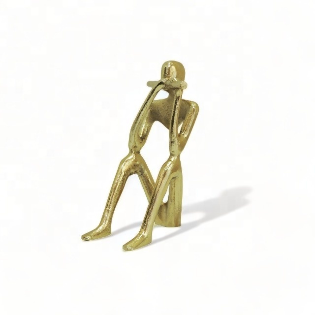 Aluminium Human Figurine Gold Sculpture and Decorative Table Object New Design High Quality Decorations