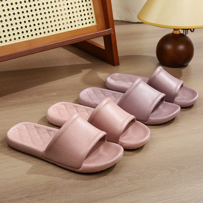 Wearing high end home slippers on the outside female summer new indoor silent couple male slippers