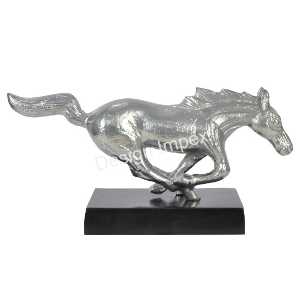 Factory Creative Aluminum Running Horse Sculpture Arts Good Quality New Elegant Tabletop Display Animal Showcase Hot Sale