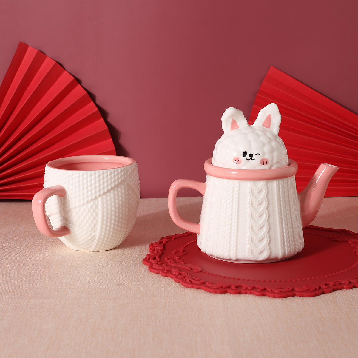 Cute Cartoon Rabbit Embossed Sweater Pattern Ceramic Tea Pot with Cup Set