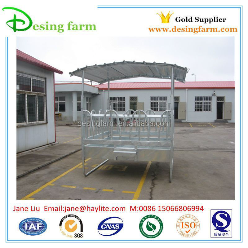 Square hay feeder with roof for horse and cattle