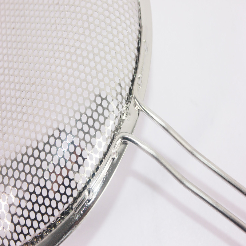 Wholesale Kitchen tea infuser Stainless Steel wire mesh basket strainer with Wood Handle