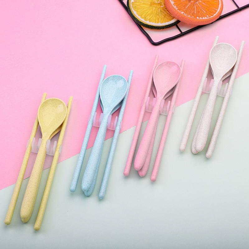 Wholesale Eco-Friendly Fork Chopsticks Spoon TablewareTravel Student Wheat Straw Cutlery Set