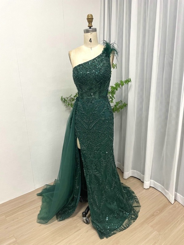 Elegant Strapless High Split Luxury Wedding Party Guest Evening Gowns 2023 One-shoulder Feather Beading Mermaid Women Prom Dress