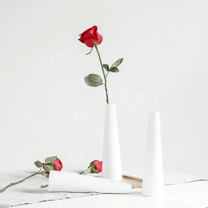 DESITA Factory Modern Ceramic & Porcelain Vase Office and Home Decor Flower Vase for Living Room and Desktop Decoration