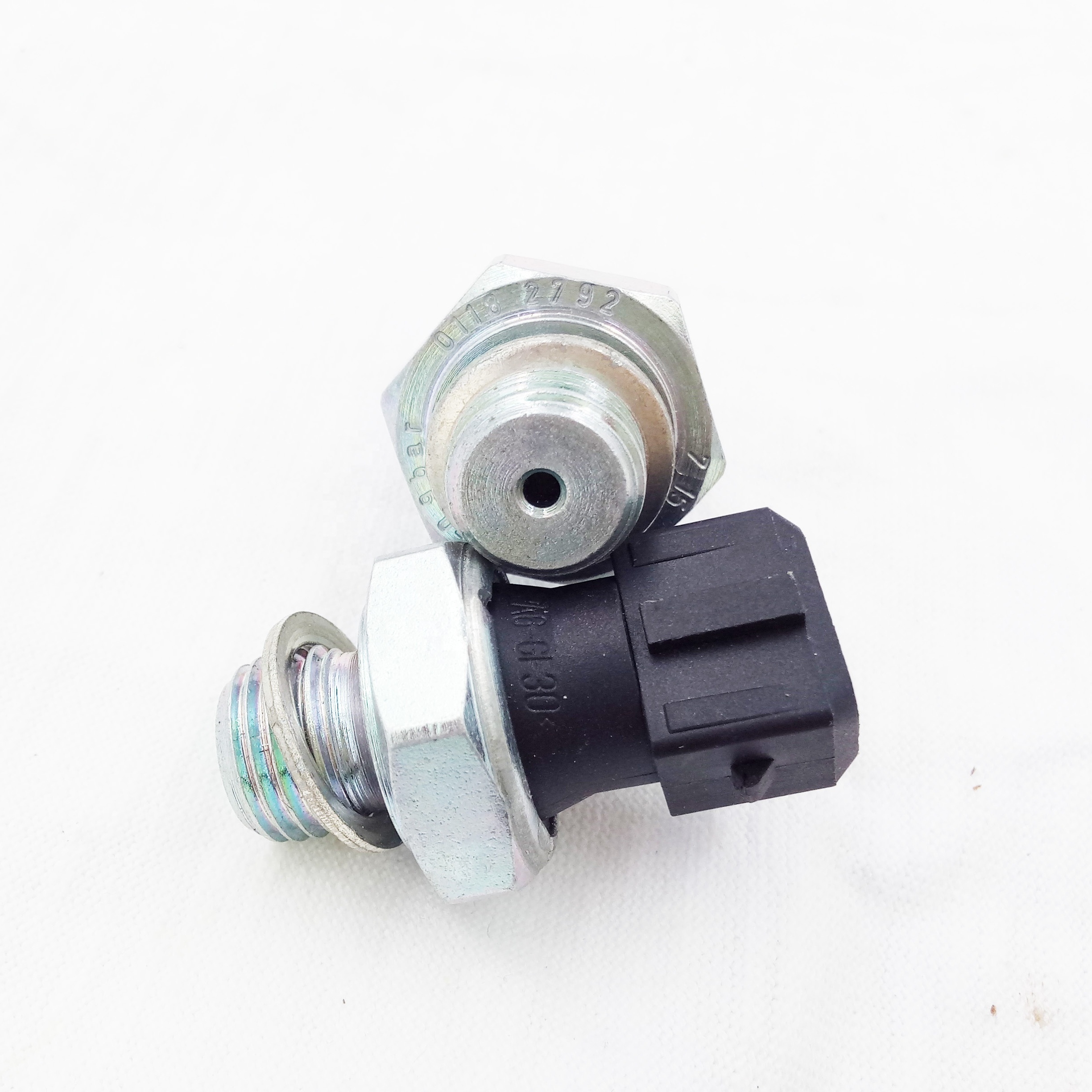 High quality deutz BFM1013 oil pressure switch 01182792