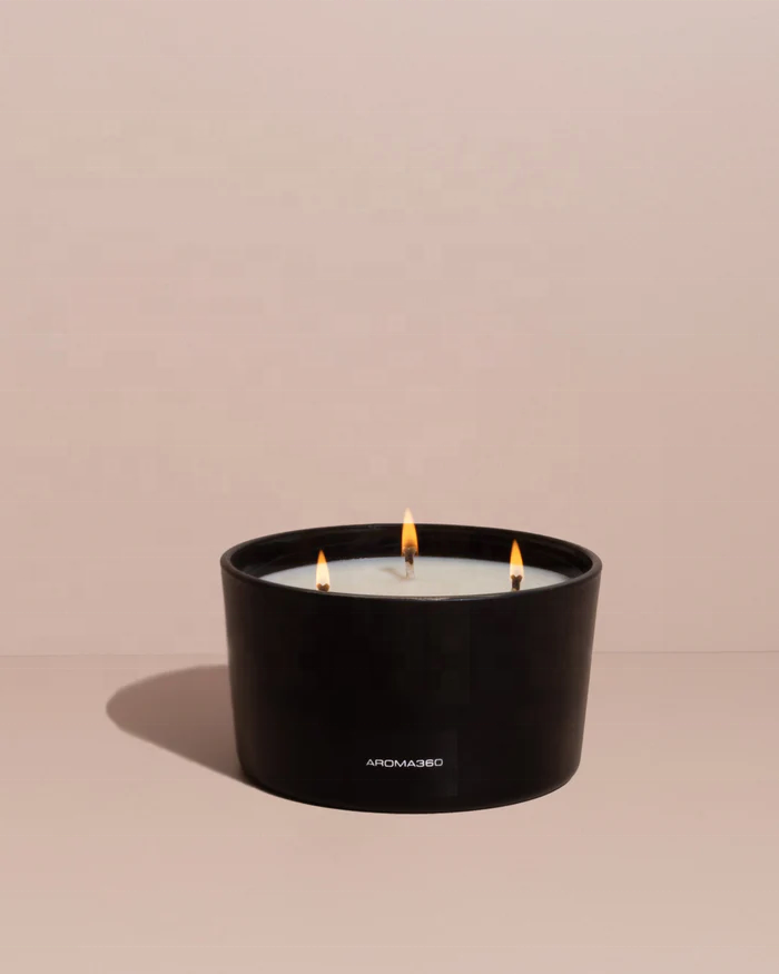 High Quality Luxury Customized Private Label Candles White Black Round Bottom Private Scented Candles