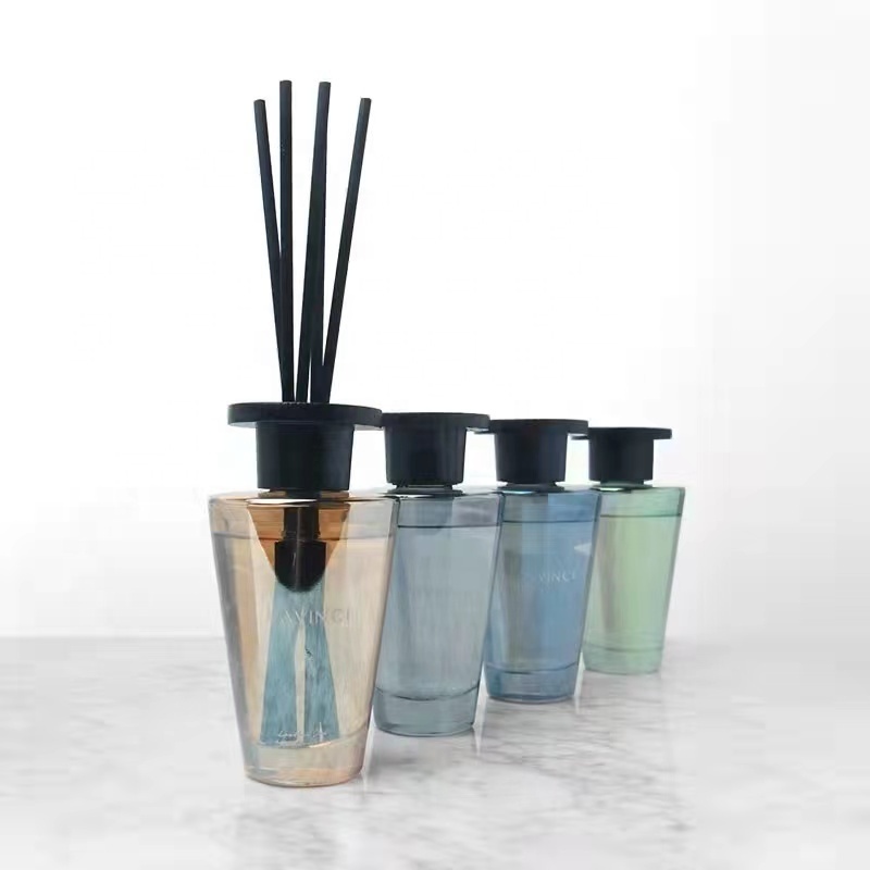 Factory Made 200Ml Iridescent Cone Shape Fragrance Oil Perfume Reed Diffuser Glass Bottle With Sticks For Home Air Freshener