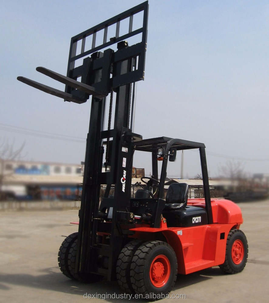 7.0 Tonne Forklift 4.5 Metre Lift Side Shift Fork Positioner Dual Front Tires