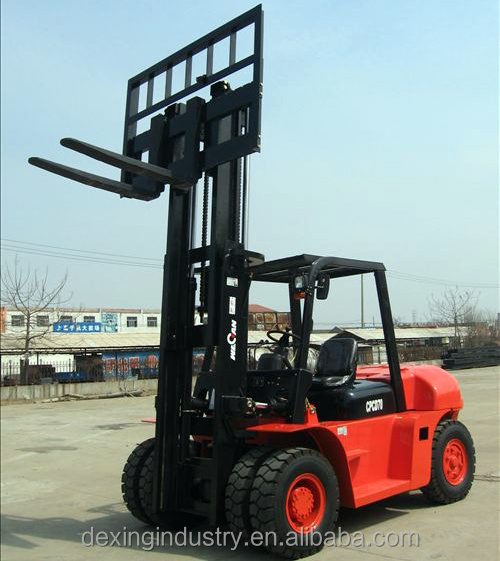 7.0 Tonne Forklift 4.5 Metre Lift Side Shift Fork Positioner Dual Front Tires