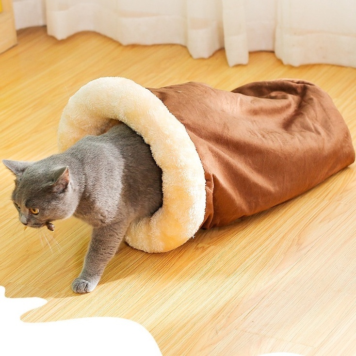 Novelty Cute Pet Sleeping Bag Warm Durable Luxury Plush Pet Cat Bed Soft Pet Bed for Cat