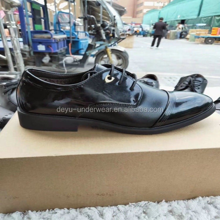 4.5 Dollars XL48-007 Series Size 38-44 Wholesale Stock Ready Mix Styles Mix Size PU men's dress shoes