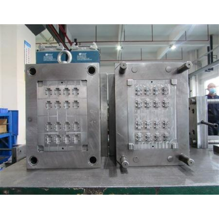 Extrusion Moulding Model Used Pillar Mold Roman Container Plastic Mould