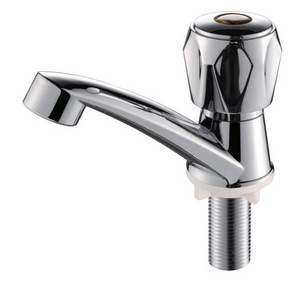 material benefit chrome plated wash basin faucet with diamond handwheel