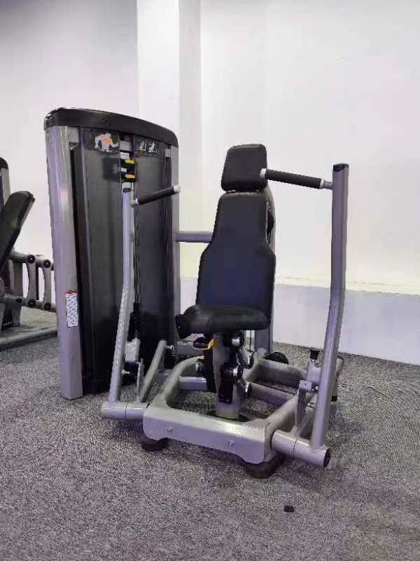 2024 New Fitness Equipment gym machine seated row