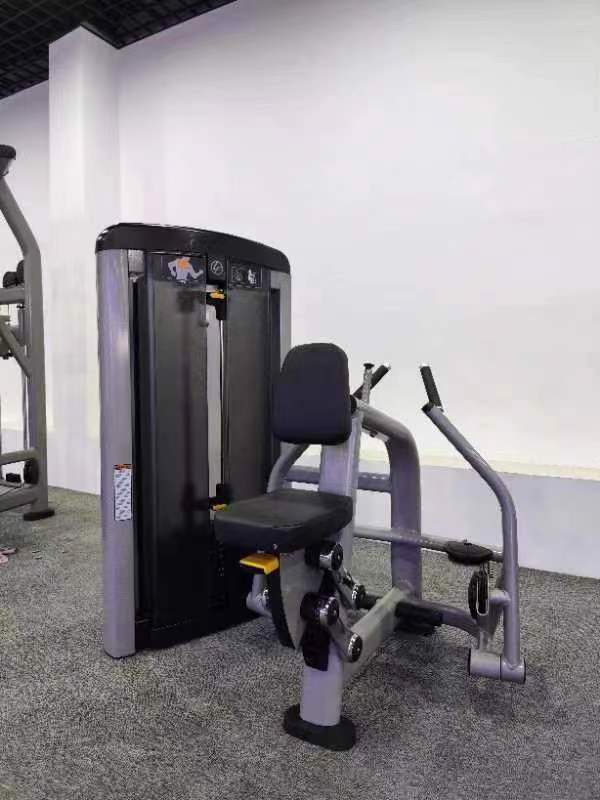 2024 New Fitness Equipment gym machine seated row