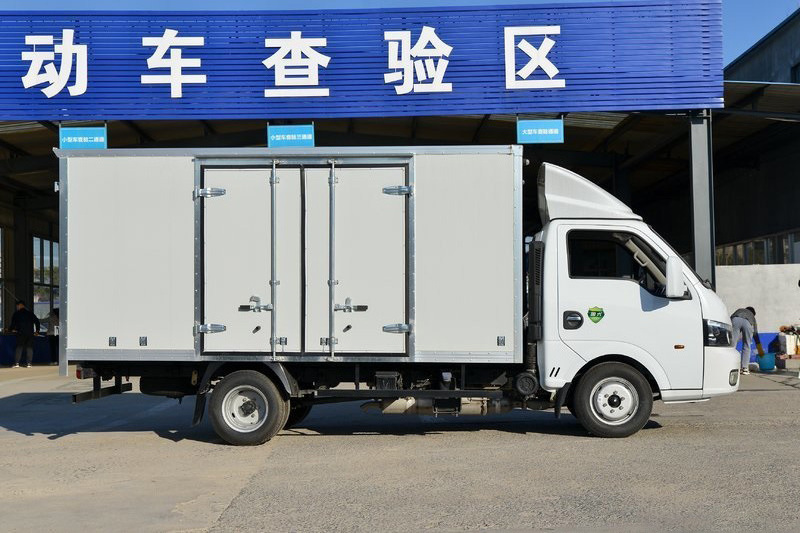 2022 China 4x2 single cabin 2 seat capacity 6 wheeler left steering gasoline euro 5 engine 185r14 tyres mini cargo lorry truck