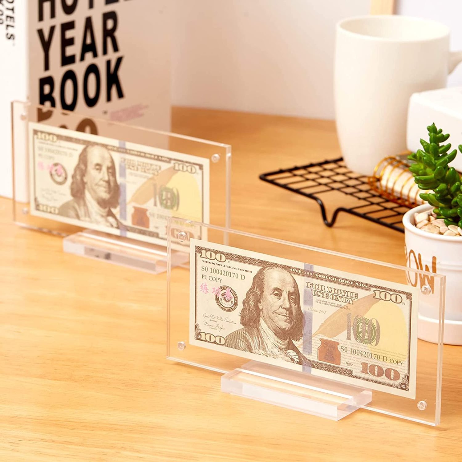 H037  Acrylic display stand, Acrylic Display Dollar Bill Holder Currency Paper Money Display Case Money Frame for Bill Protector