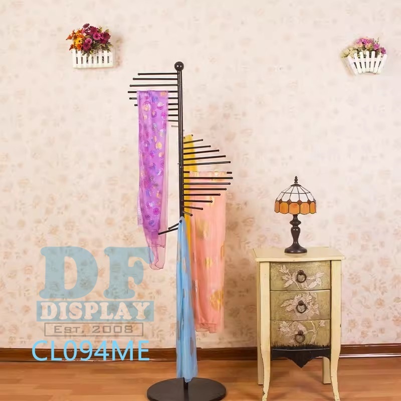 Round Clothing Rack Luxury Metal Gold Round Rack For Hanging Clothes In Shop Garment Display Stand