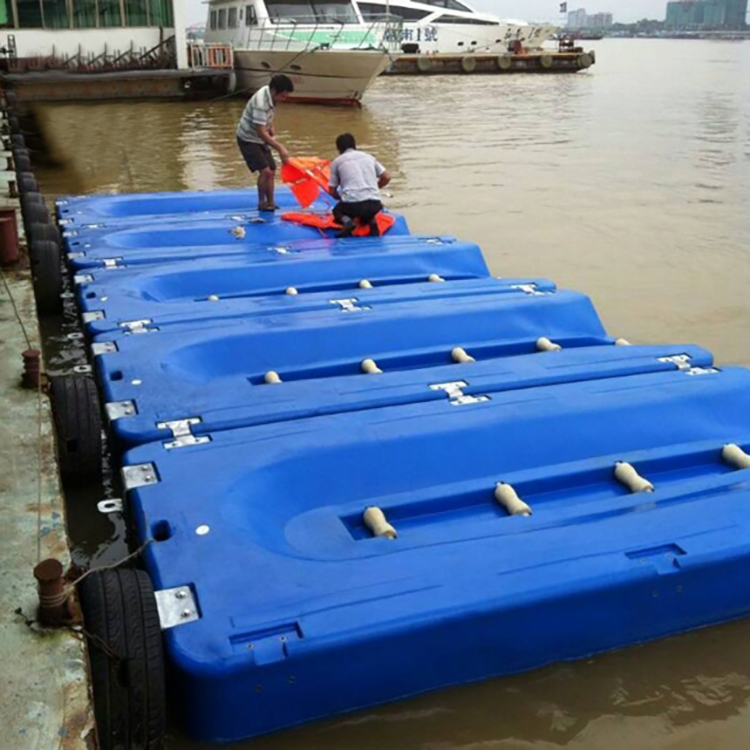 Foam Filled Motorboat Floating Dock with Wheels Used to Lift Jet Ski