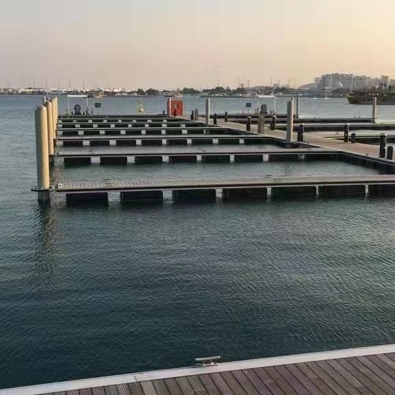 High Quality Floating Pontoon And Aluminum Floating Dock For Marina Yacht