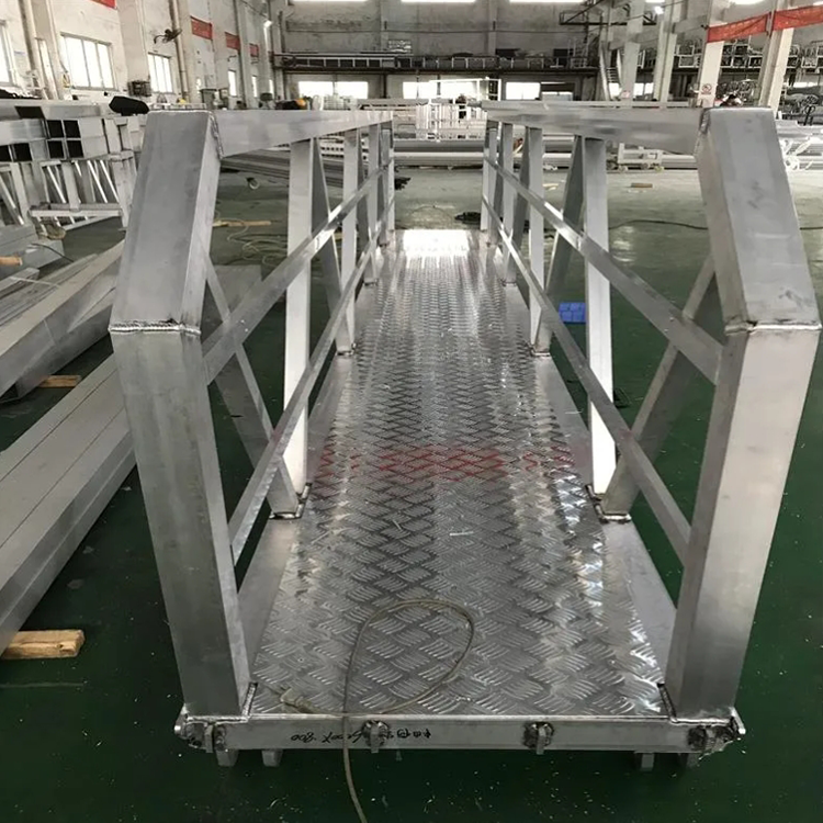 Marina Boat Used Floating Dock Aluminum Structure Gangway Ladder in T6061 TIG Welding for Sale