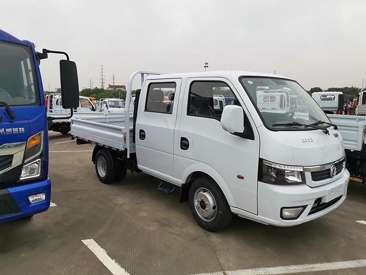 China Factory Sale Cheap Dongfeng 1 ton  5 seats 4x2 diesel engine euro 5 small flatbed delivery mini cargo truck