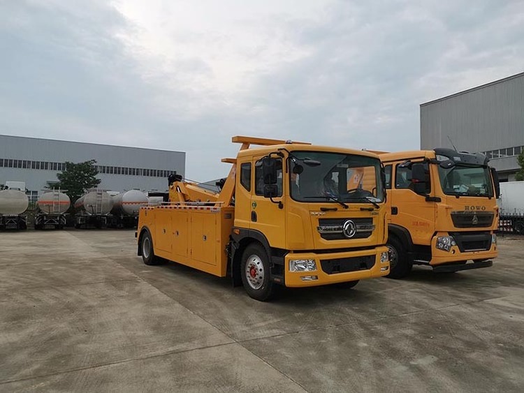 Dongfeng 4x2 one and half row cabin 6 wheels 3 persons seats 12ton medium duty wrecker rotator tow trucks for sale