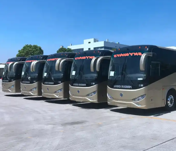 Without Trick 50 Seats Diesel Powered 12m High-end Passenger Tourism Bus with A/C 1 Front Outswing Door on Sale!