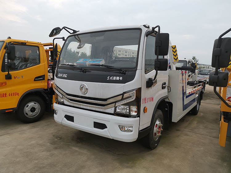 Manufactory direct Dongfeng diesel euro 5 engine 8 ton manual left steer light duty wrecker tow towing trucks model for sale