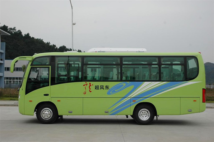 High quality 7480x2360x2950mm overall dimension seat capacity 30+1 diesel euro 3 medium city coach bus