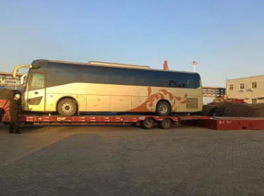 Without Trick 50 Seats Diesel Powered 12m High-end Passenger Tourism Bus with A/C 1 Front Outswing Door on Sale!