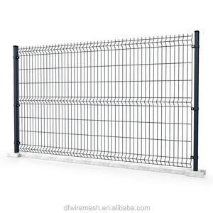 Welded Curved 3D Wire Mesh Fence 3D V Fence