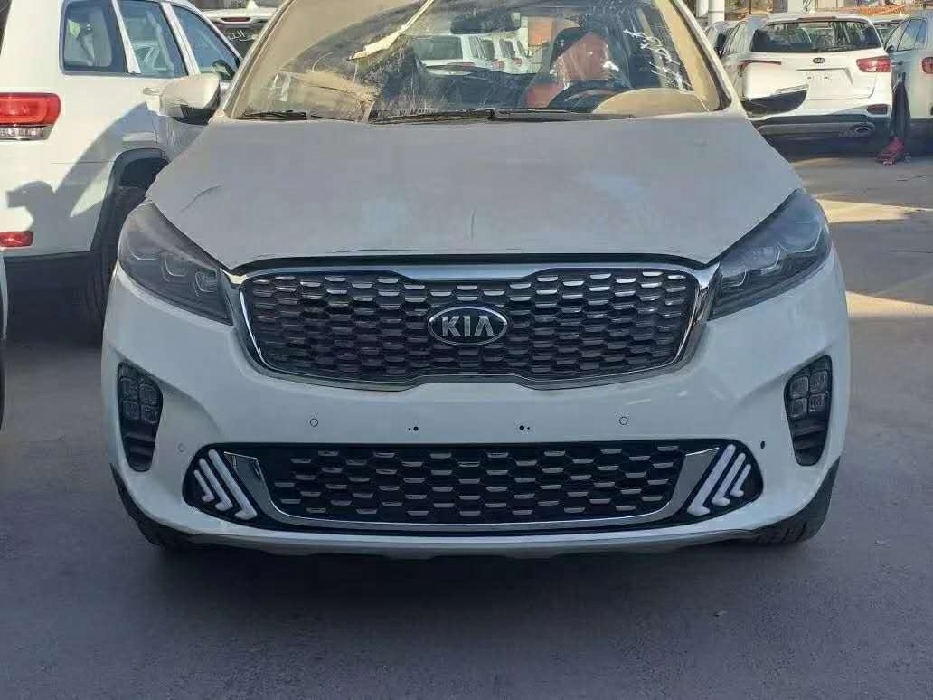 LED grille for Kia Sorento 2018 12V ABS front bumper head lamp auto parts DRL daytime running light car body kits accessories