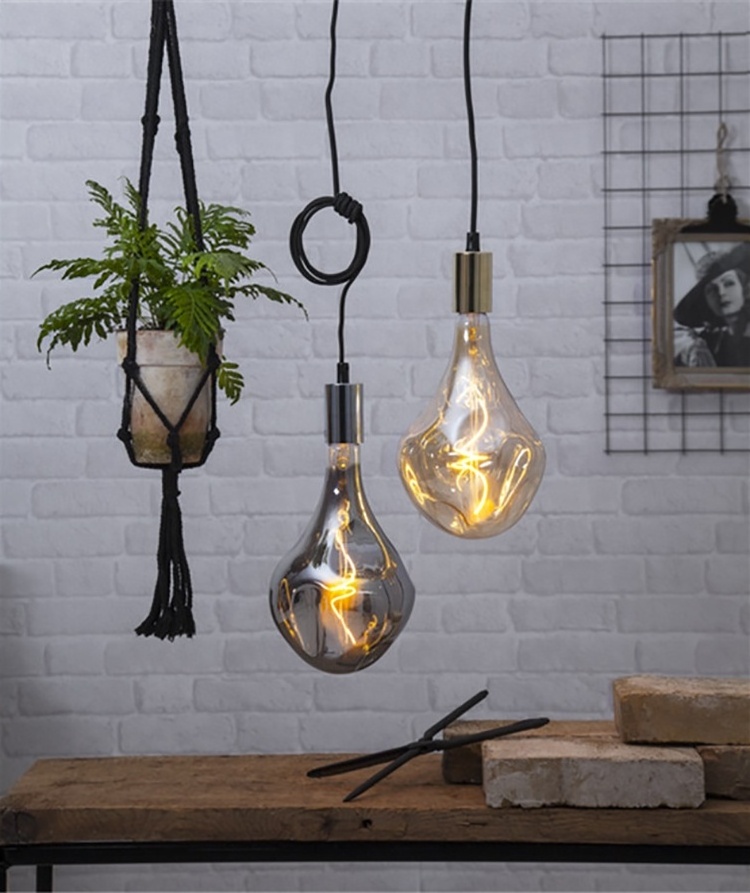 Giant Edison retro irregular Amber A165 filament LED bulb