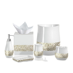 Mosaic Crackle Glass White Polyresin Bathroom Accessory Set